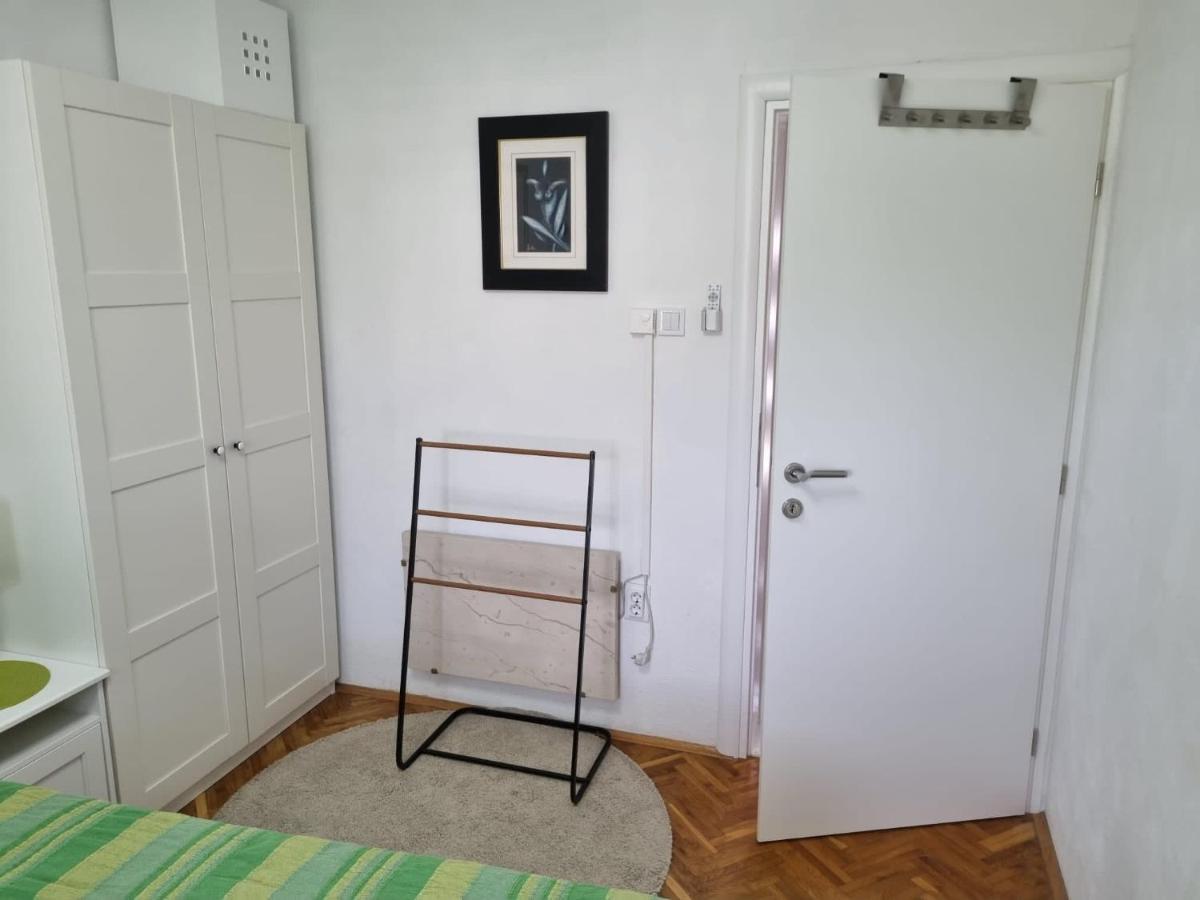 Apartment Mastrinka By The Sea -10M Trogir Kültér fotó